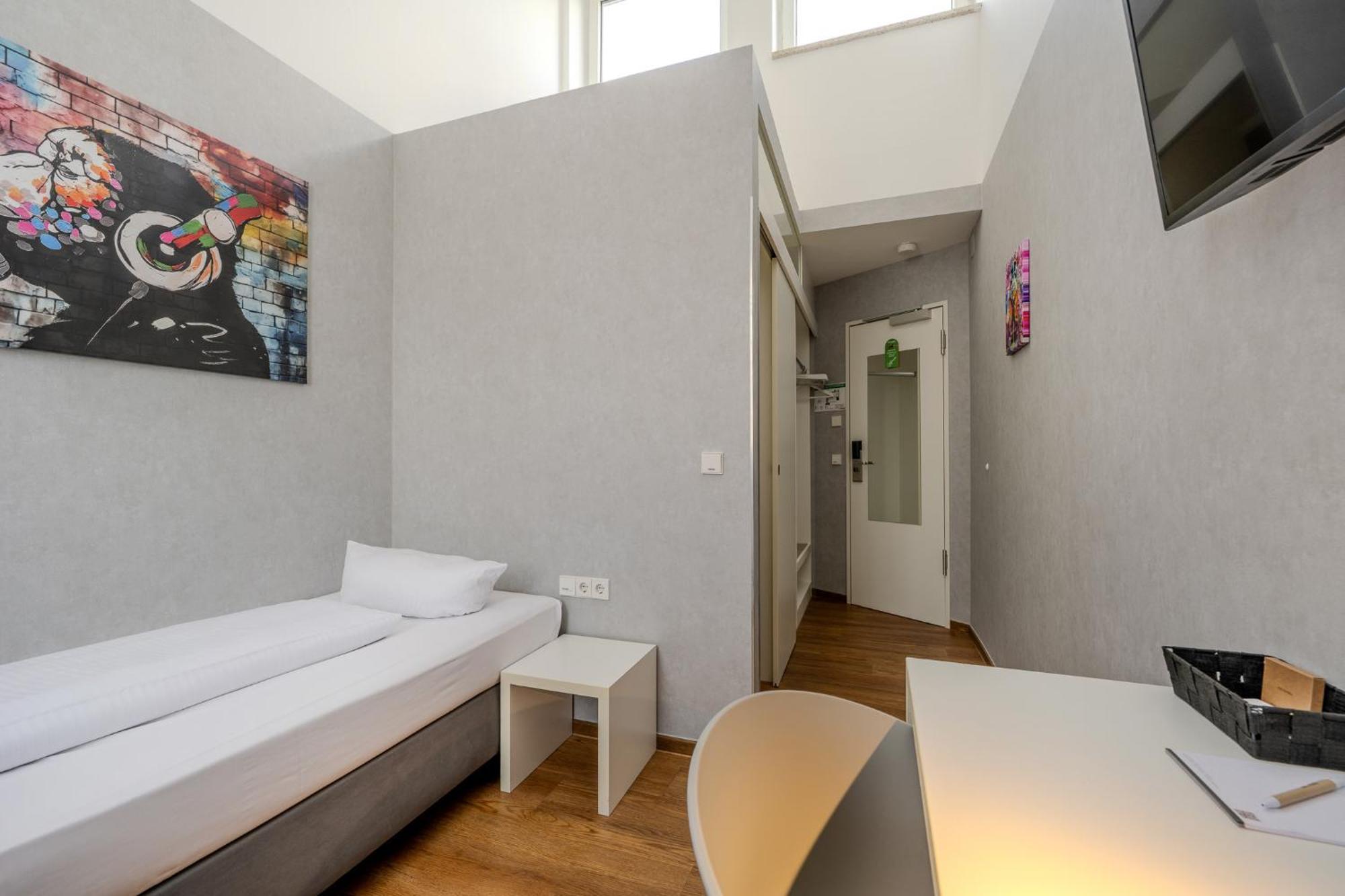 Mk Hotel Berlin Exterior photo
